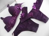 Lingerie Roxa